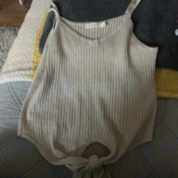 tank top - Picture 1 of 1